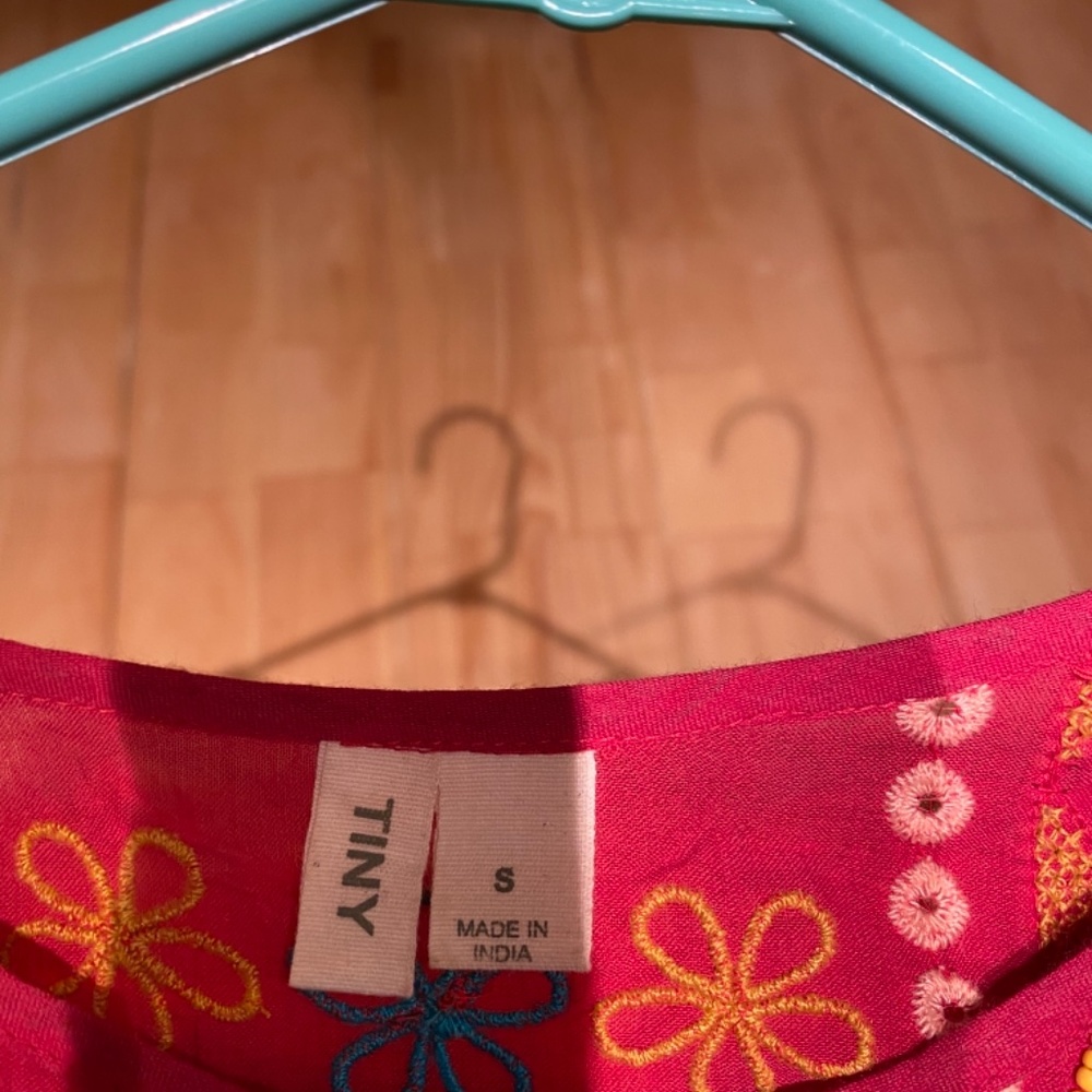 Red cotton crop top with bead work - Picture 7 of 13